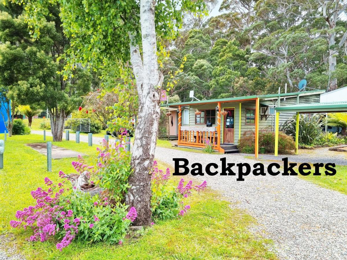 Strahan Retreat Holiday Park Экстерьер фото