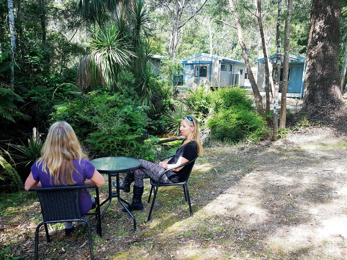 Strahan Retreat Holiday Park Экстерьер фото